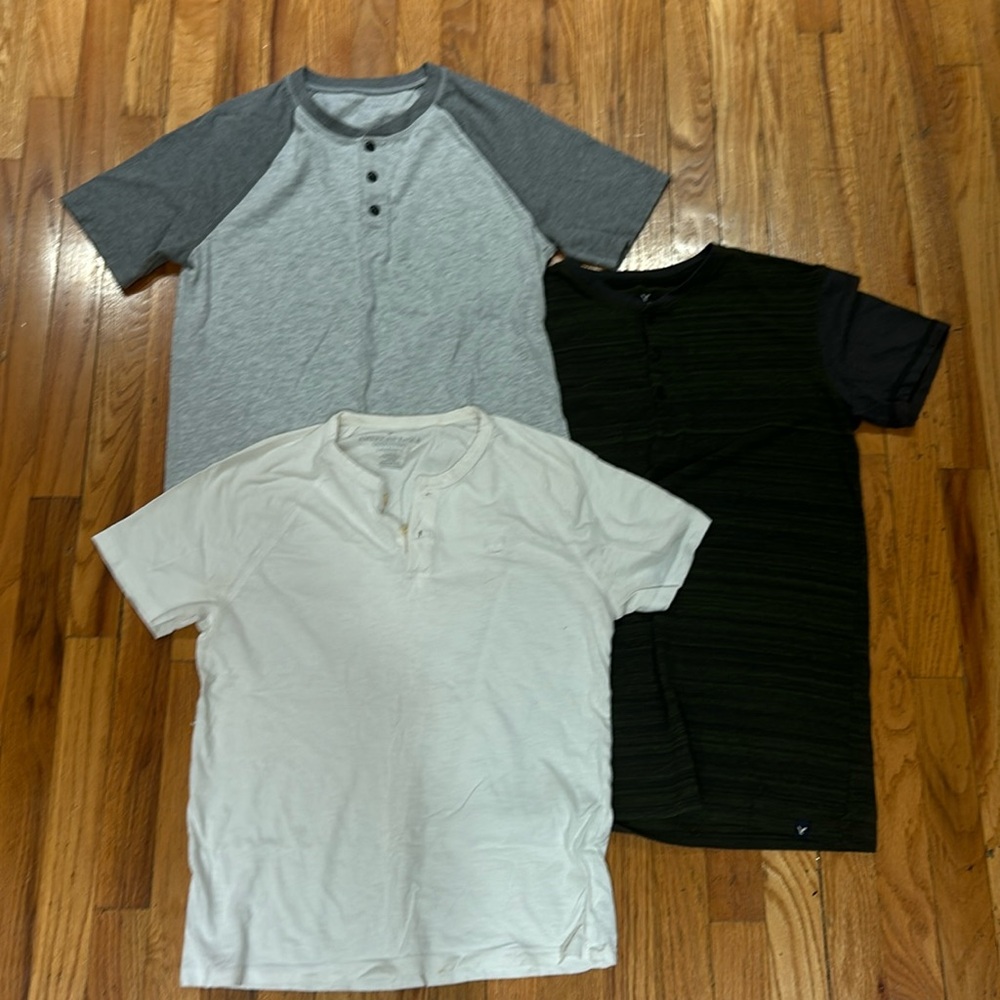 3 American Eagle Small Male Shirts
